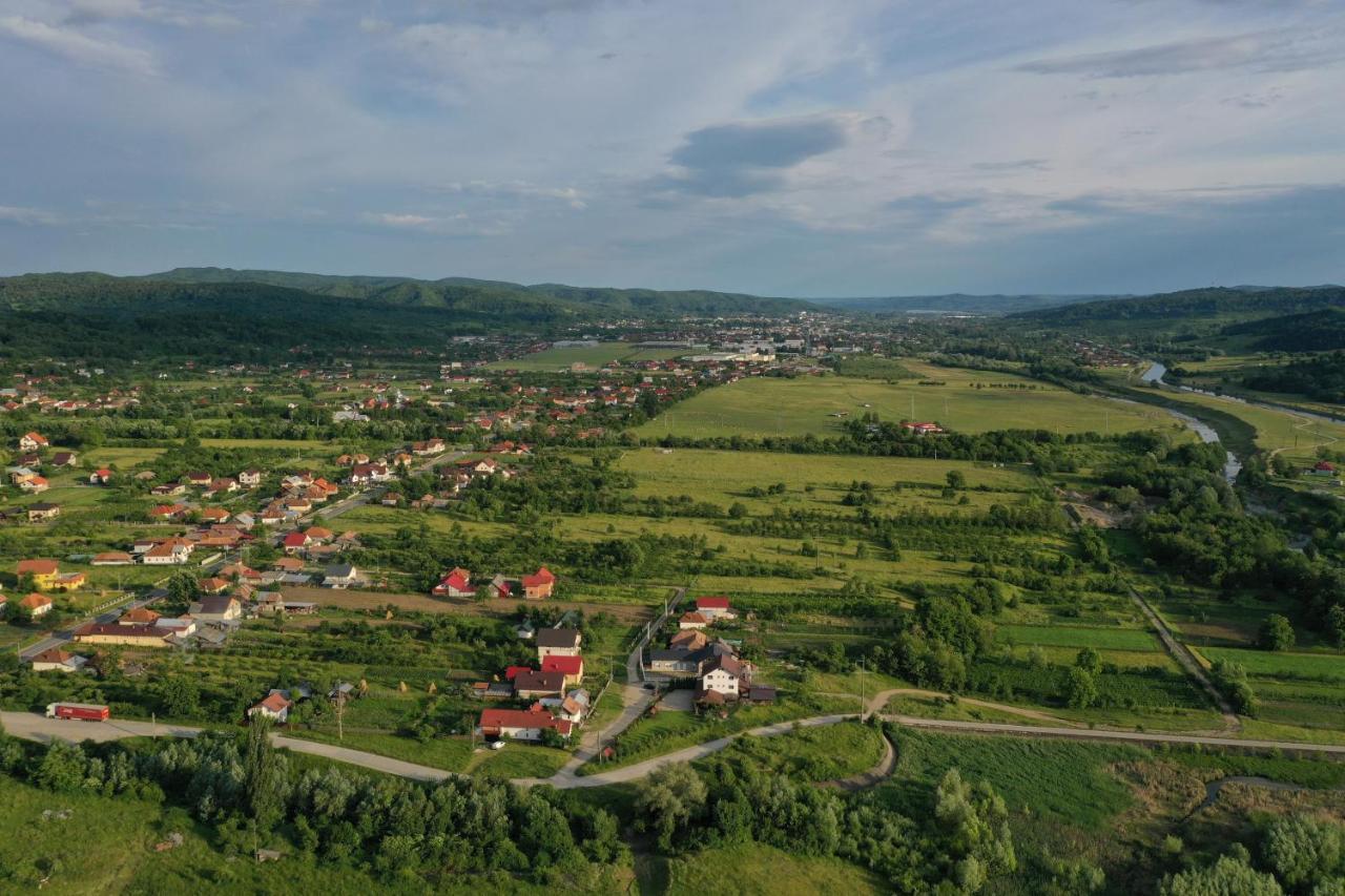Pensiunea Lacul Albesti Albestii Paminteni Zewnętrze zdjęcie